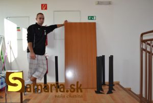 Domov na pol ceste