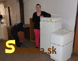 Matka so 4 deťmi
